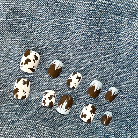 14-Cutie Cow Reusable Press On Nails Short Farm Cute